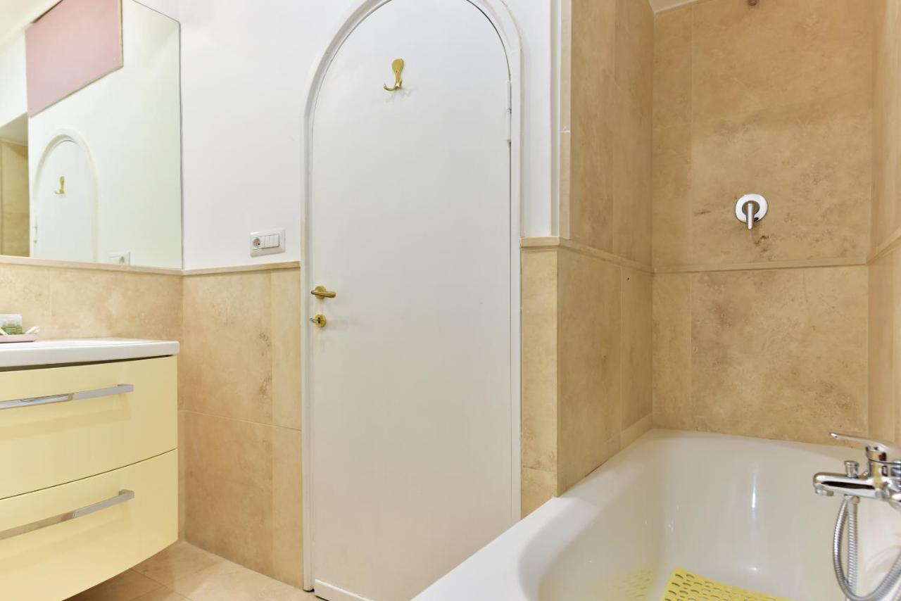 Elite Rome Apartments 3 Екстер'єр фото